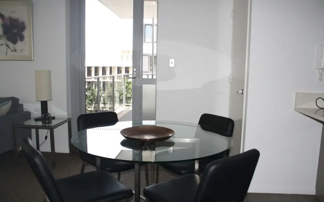 Wyndel Apartments - Miller Street