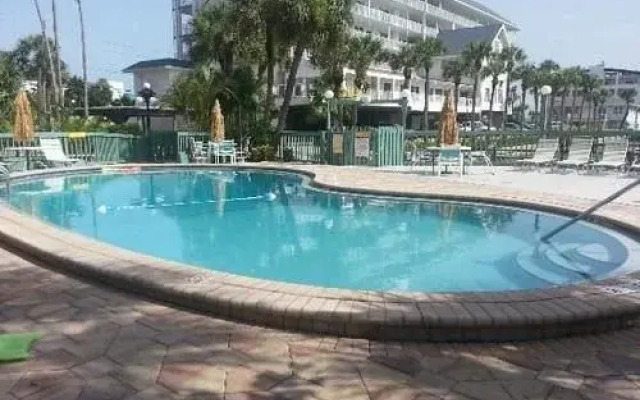 Dockside Condos