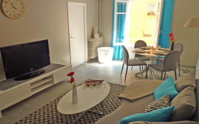 Ashley&Parker - Josephine