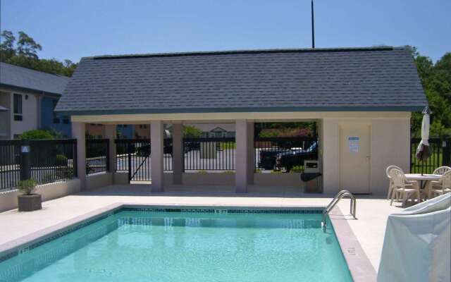 Americas Best Value Inn & Suites Bastrop