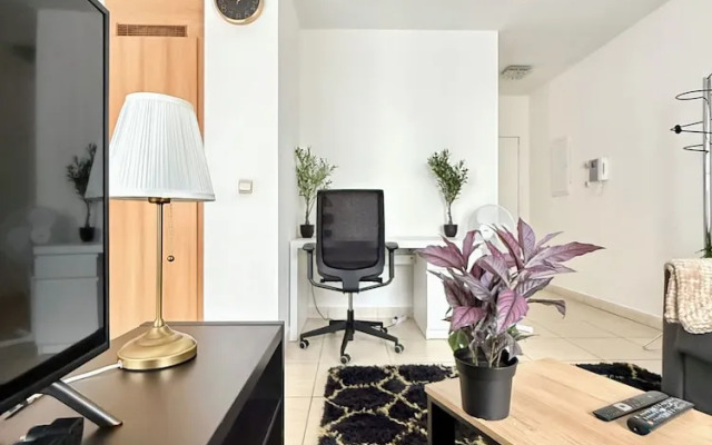 Peaceful 2 minutes European Parliament