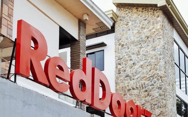 RedDoorz near EDSA Camp Crame