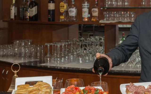 Cavallo Hotel Verona Est