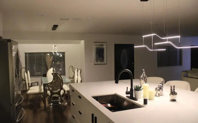 Pearl Beach Villa Huntington Beach