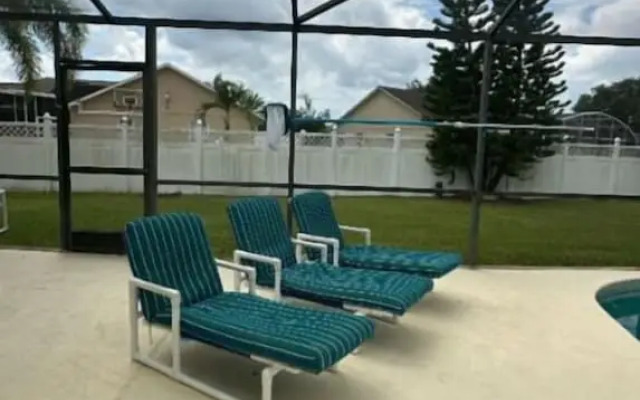 South Facing W/ Private Pool & Spa