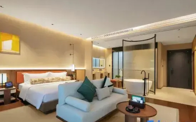 Mulin Riverside Hotel