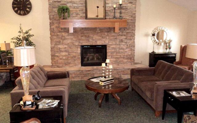 Holiday Inn Express Garden City East by IHG