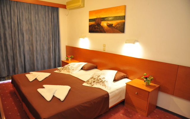 Hotel Heleni Beach