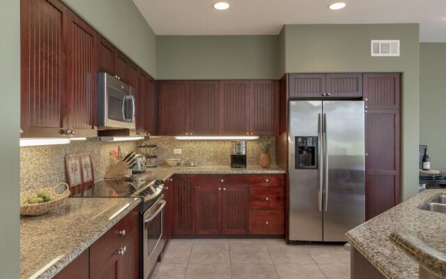 Fairway S Waikoloa F6 3 Bedroom Villa by RedAwning