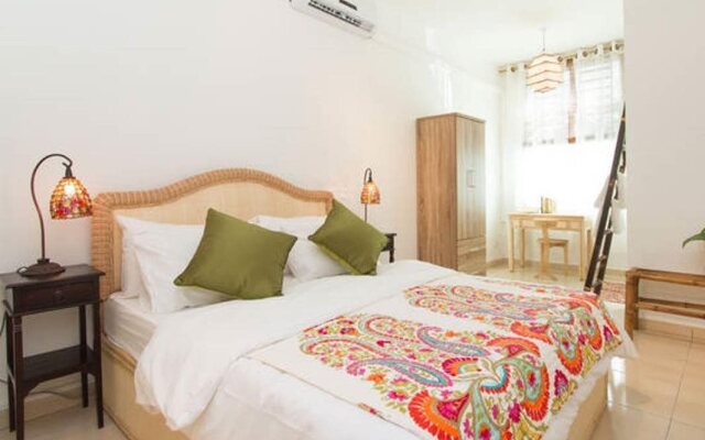 Balik Pulau BookLodge B&B