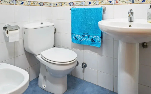 Graceful Bungalow in Santa Pola near Sea