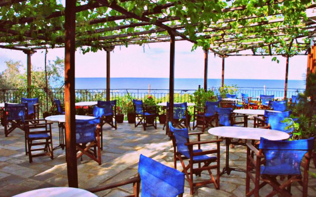 Hotel Agnadi-Horefto
