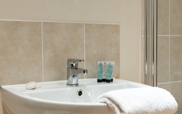 Luxury 2 Bed Riverside