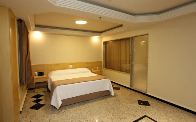 Elegance Praia Hotel