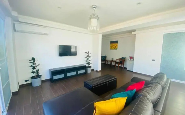 La VILLA TIPPAWAN 4Bedroom with Sea View