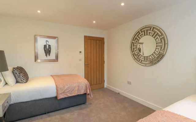 Harbourside Haven Apartment 2