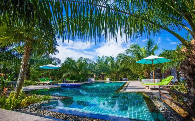 Palm Pran Resort