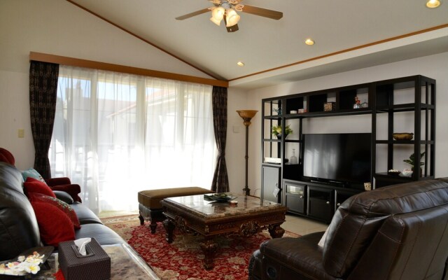 Maeda biru house I II