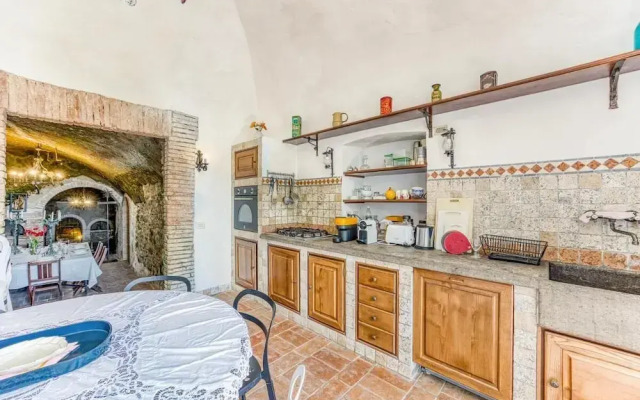Torre Del Melograno With Heated Pool