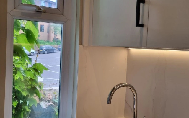 The Ivy Apartments