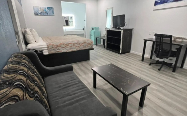 Grand Villa Inn Galleria