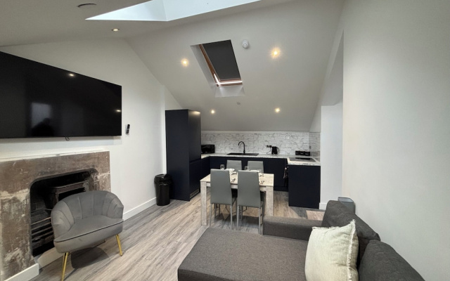 Cumberland Street Apartments