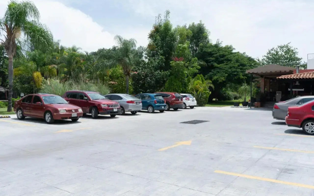 La Joya del Lago Apartments