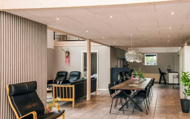 4 Star Holiday Home in Henne