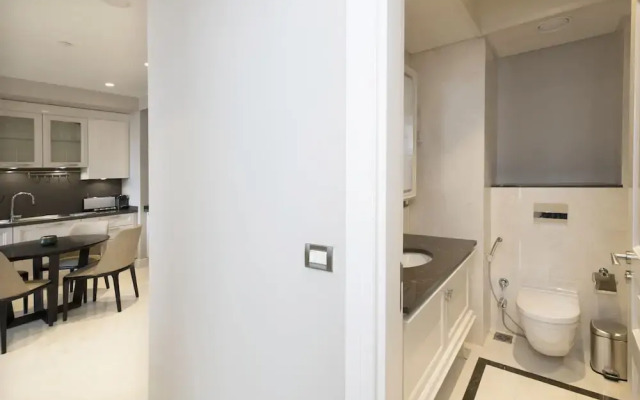 Ist flats Serviced Apartments - EMAAR SQ