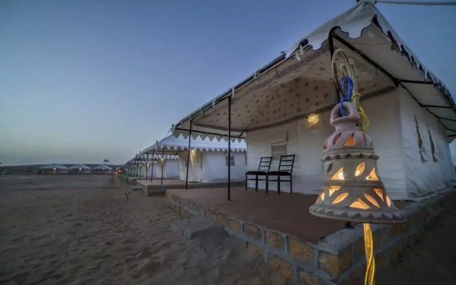 Amazing Desert Camp