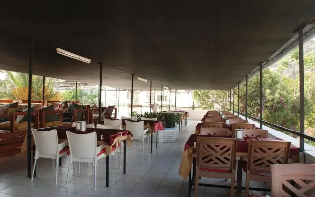 Donmez Hotel