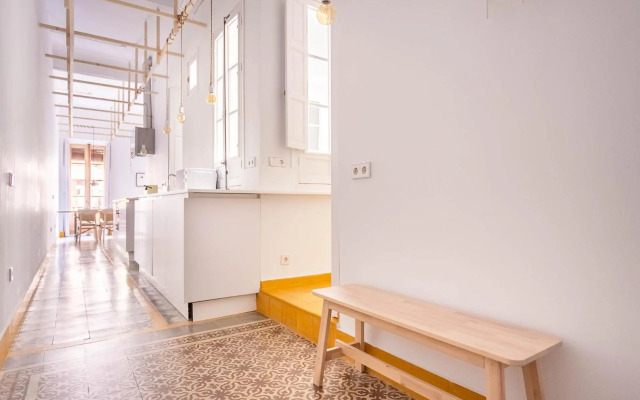 Pop Art , Sunny Apartment near Santa Cruz