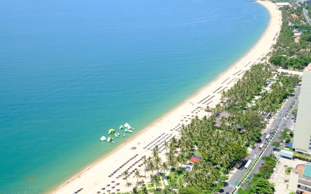 Sunrise Ocean View Apartment