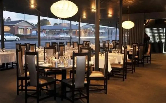 Auto Lodge Motor Inn