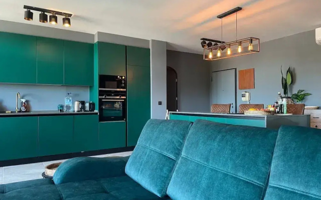 Caparica Surf Retreat