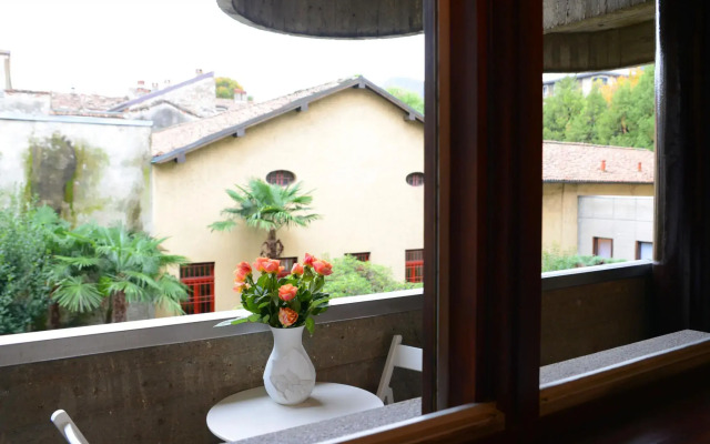 CO-C933-5GIO61A2 - Art Family Apartment