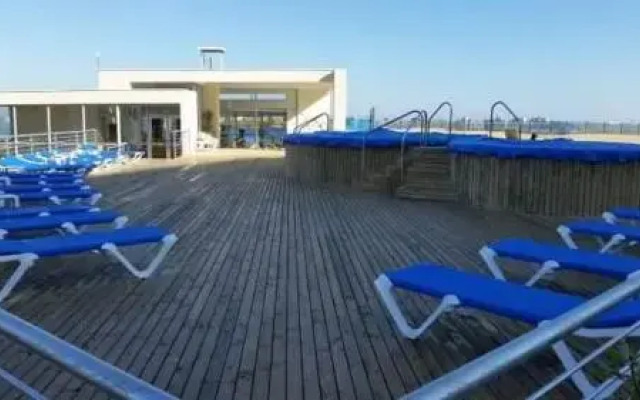 Laguna Bahía Algarrobo edificio Océano 406