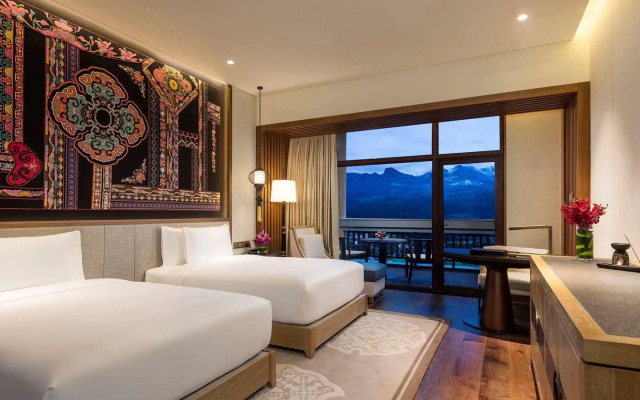 Banyan Tree Jiuzhaigou