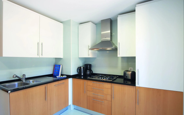 Real Marina Residence