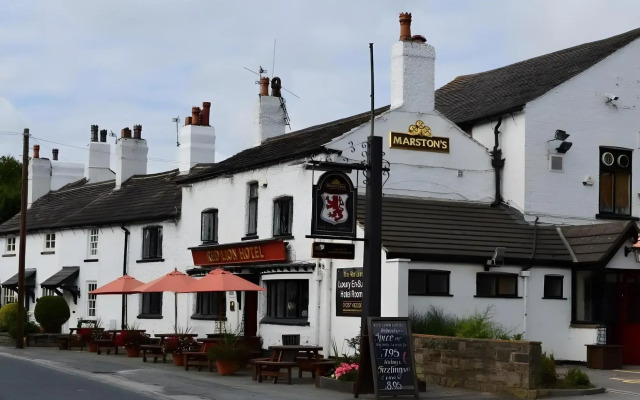 Red Lion Parbold