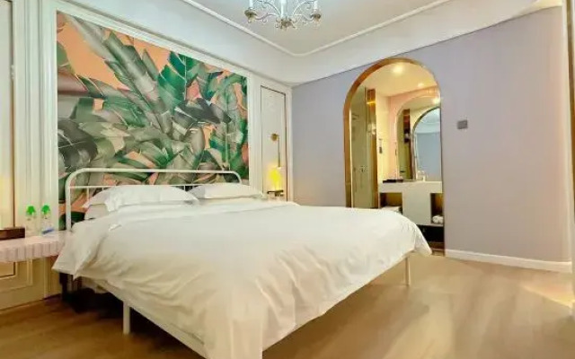 Longteng Hotel