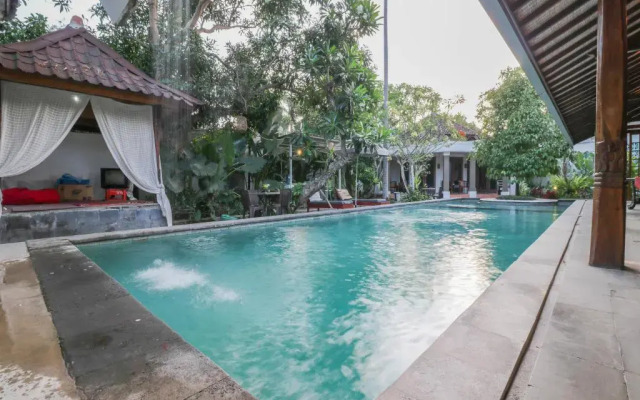 OYO 1757 Villa Dende