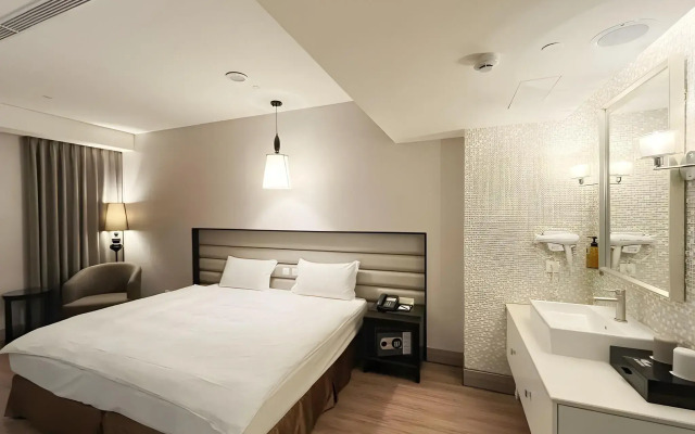 Stay Hotel - Taichung Yizhong