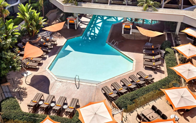Anaheim Marriott Hotel