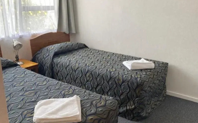 Opononi Lighthouse Motel