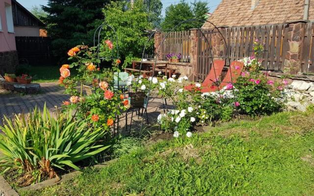 Lend apartman in the garden