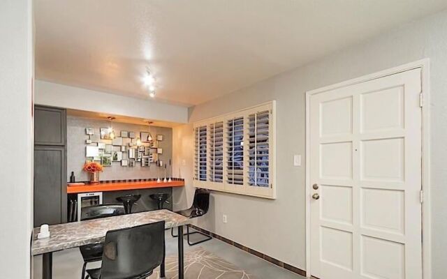 Amour By Signature Vacation Rentals