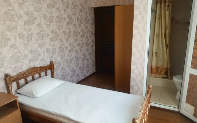 Dom Loo Rayskoye naslazhdeniye