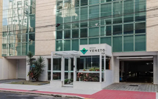 Ocean View Apt Just 110m From the Beach - Evo0801