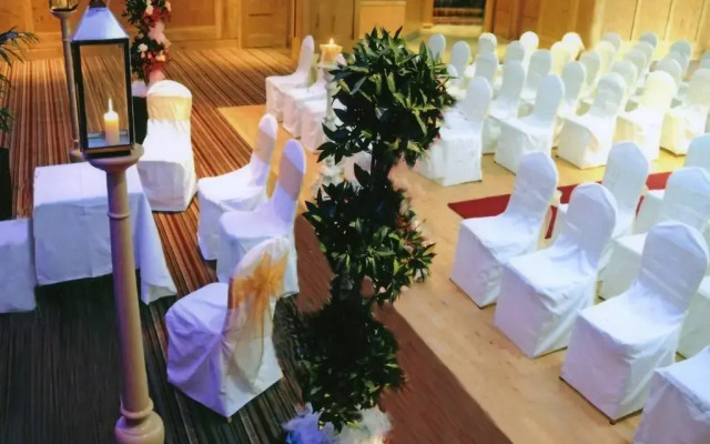 Hibernian Hotel & Leisure Centre